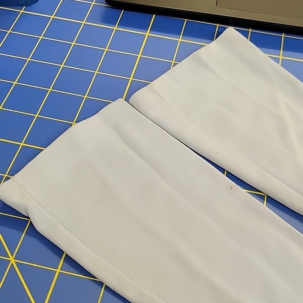 Vintage Pale Blue Ladies Long Gloves 26
